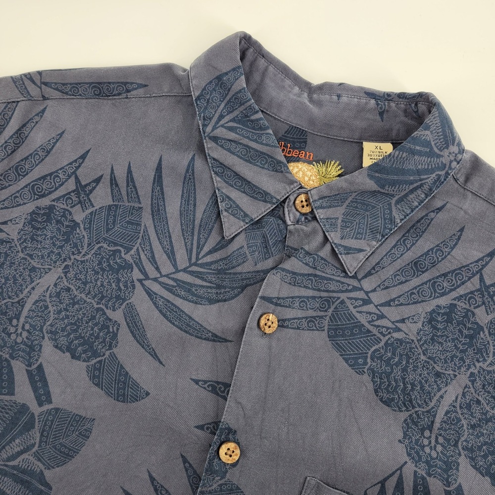 Caribbean Mens XL Blue Silk Cotton Tropical Floral Short Sleeve ButtonDown Shirt